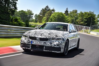 bmw 3 series 2019 3