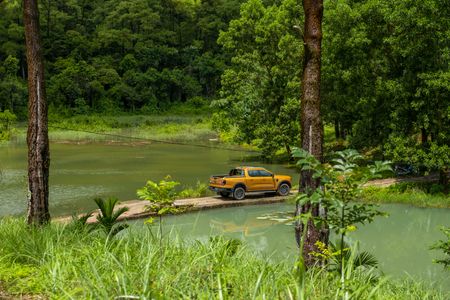 27ford ranger lai thu