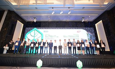 Kinh doanh - VCCI vinh danh Yoko Onsen Quang Hanh tại Dự án đáng sống 2023 