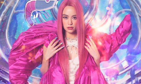 "See tình" của Hoàng Thuỳ Linh bất ngờ làm "náo loạn" đám cưới tại Trung Quốc