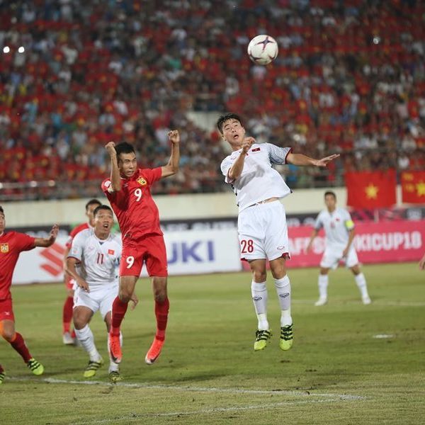 Kết quả bóng đá AFF Cup hôm nay 8/11 Việt Nam 3-0 Lào