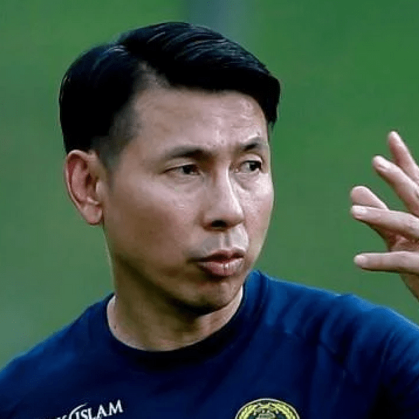 HLV Tan Cheng Hoe "Không cần đá đẹp, chỉ cần chiến thắng"