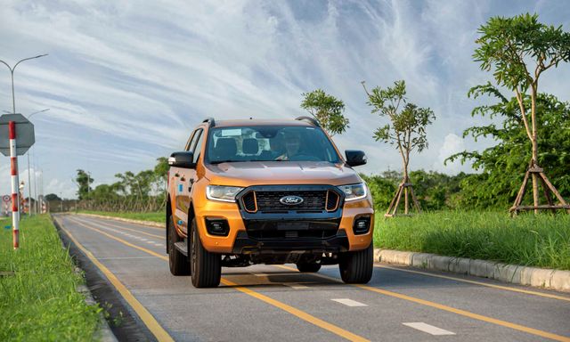Bảng giá xe Ford tháng 9 kèm loạt khuyến mãi hấp dẫn cho khách hàng: Thời điểm lý tưởng để mua Ranger