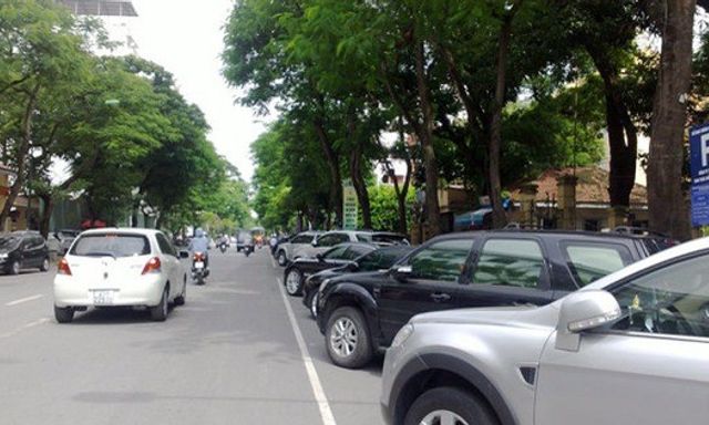 Cục Đường bộ công bố đường dây nóng, TP.HCM có xe trốn phí đỗ 700 lần