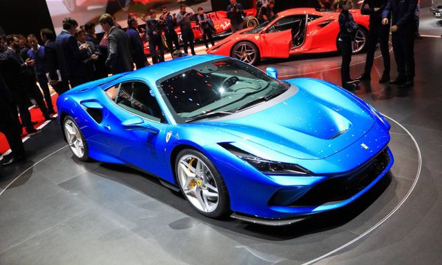 “Ngựa chồm” Ferrari F8 Tributo lần đầu đến Đông Nam Á, chốt giá 6 tỷ đồng