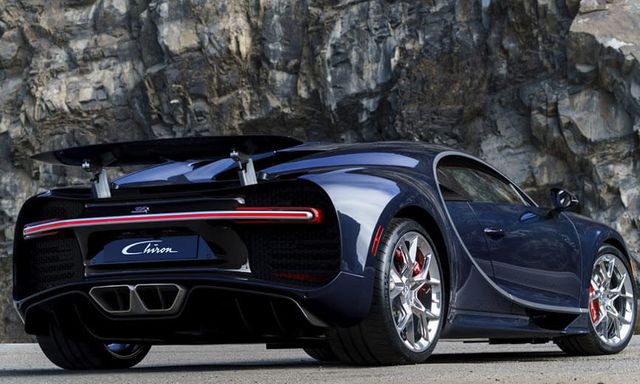 “Ông hoàng tốc độ” Bugatti Chiron bị triệu hồi 