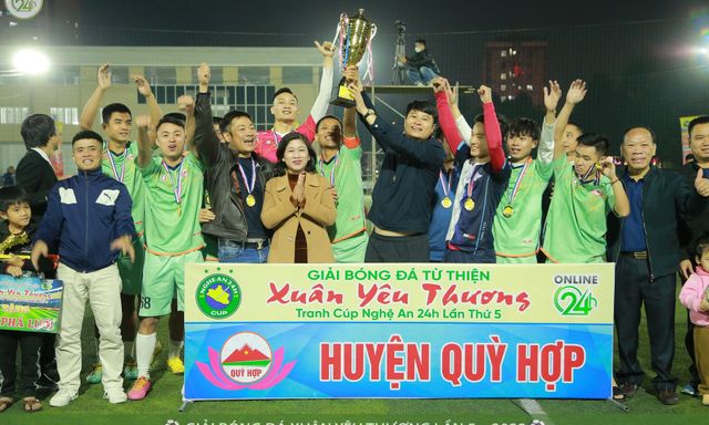 Quỳ Hợp lên ngôi vô địch giải Xuân Yêu Thương tranh Cup Nghệ An 24h