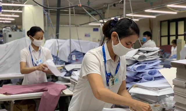 Doanh nghiệp bị cắt, giảm đơn hàng được lùi thời gian đóng phí công đoàn