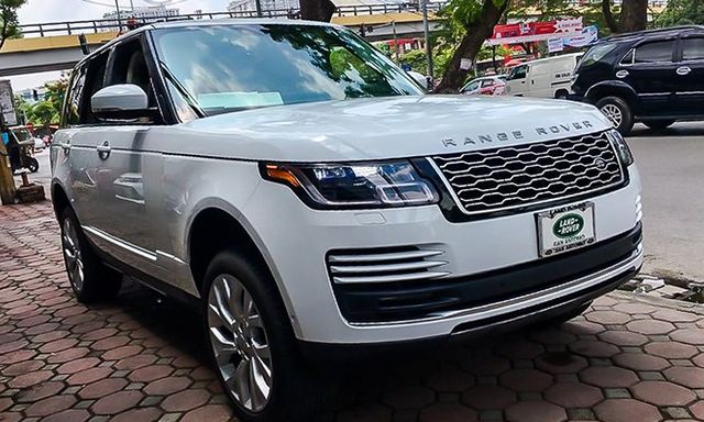 Range Rover HSE 2018 đắt gấp 4 lần ở Mỹ có gì cho nhà giàu Việt?