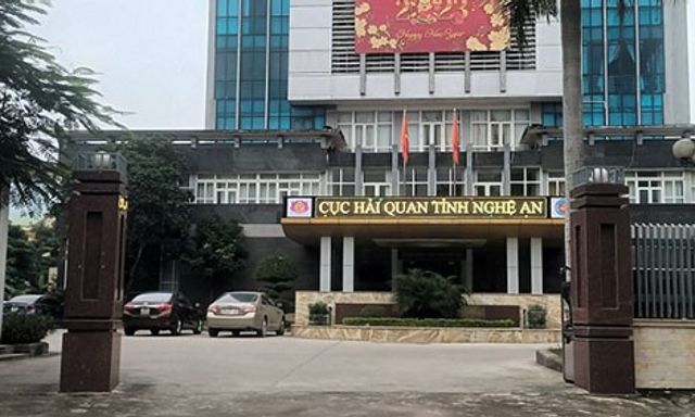 Kiểm điểm Cục trưởng, Giám đốc sở ở Nghệ An