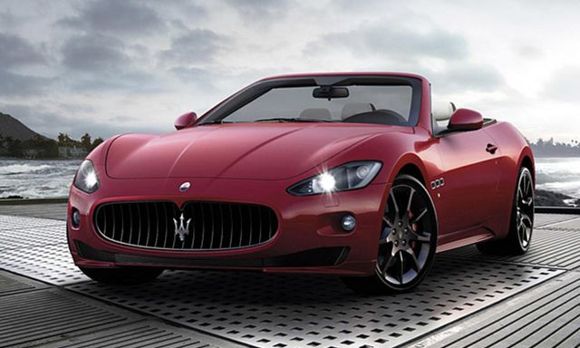 Cận cảnh siêu xe Maserati GranCabrio Sport giá hơn 17 tỷ đồng tại Việt Nam