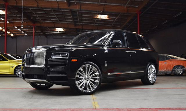 Ngắm Rolls-Royce Cullinan siêu chống đạn cho yếu nhân