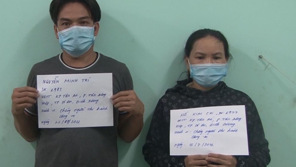 Tạm giữ cặp vợ chồng