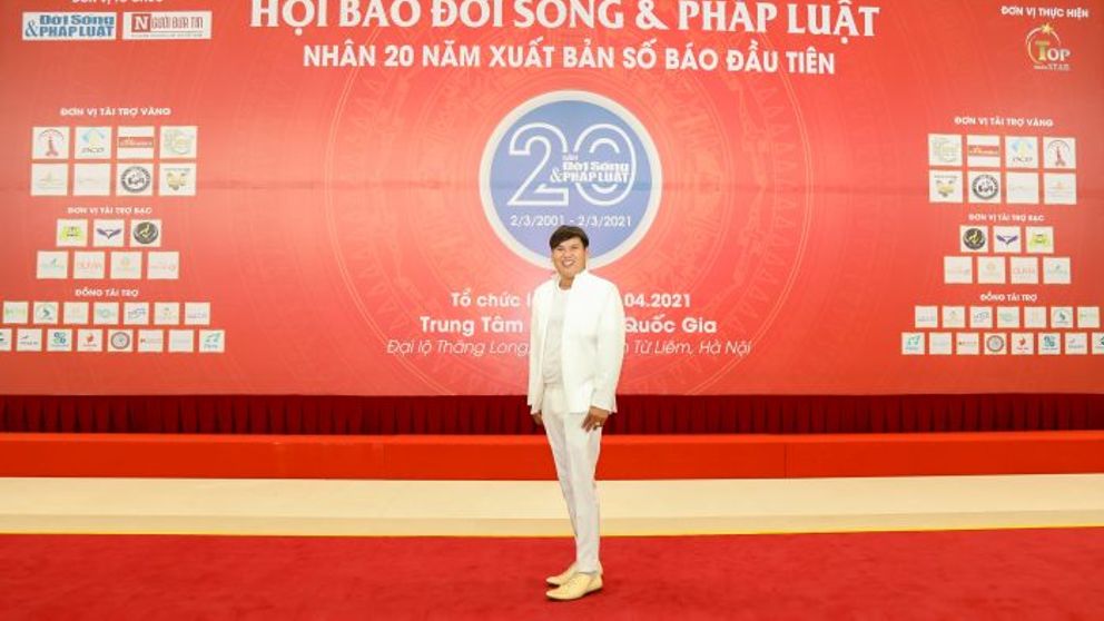 Thương hiệu áo dài Đức Minh - Giải thưởng tôn vinh top 100 thương hiệu