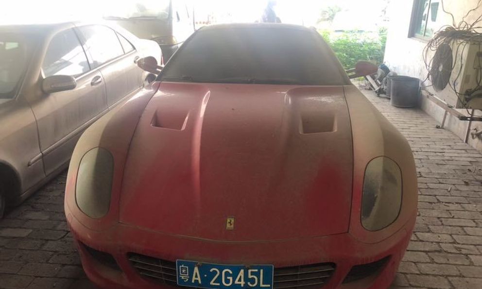 Giật mình siêu xe Ferrari 599 GTB được bán chưa tới 6 triệu đồng