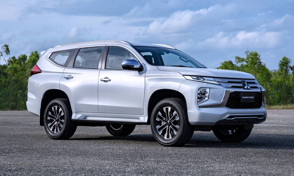 Mitsubishi Pajero Sport 2020 ra mắt tại Thái Lan với nhiều thay đổi mới, giá ấn tượng