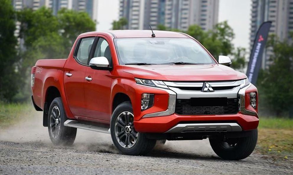 Đánh giá Mitsubishi Triton 2020