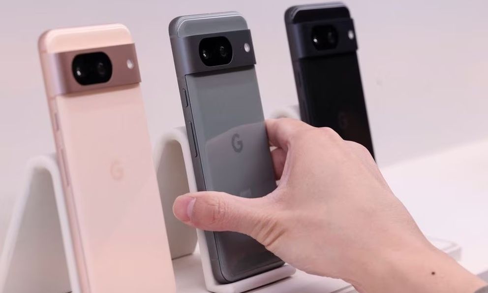 Google ra mắt điện thoại Pixel 8, đồng hồ Watch 2 tích hợp AI mới