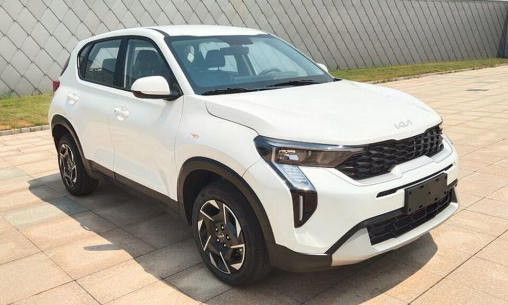 Kia Sonet Facelift 2024 lộ diện sớm với thiết kế tinh tế