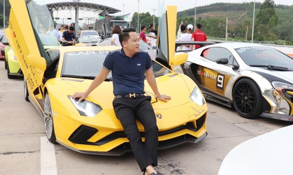 Lamborghini Aventador S chính hãng đắt nhất Car Passion 2019 có gì đặc biệt?