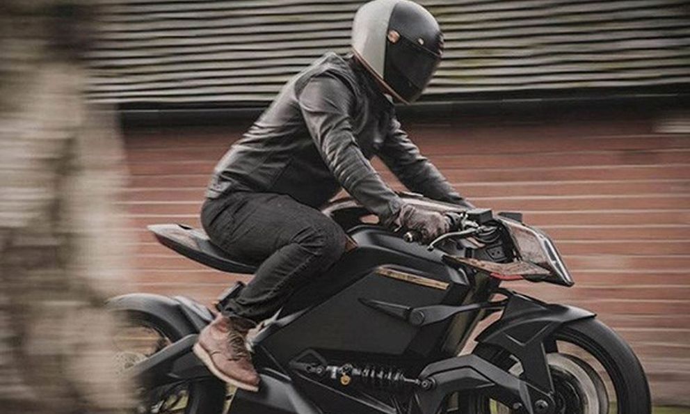 Siêu mô tô điện Arc Vector thông minh nhất thế giới có giá 2,4 tỉ đồng