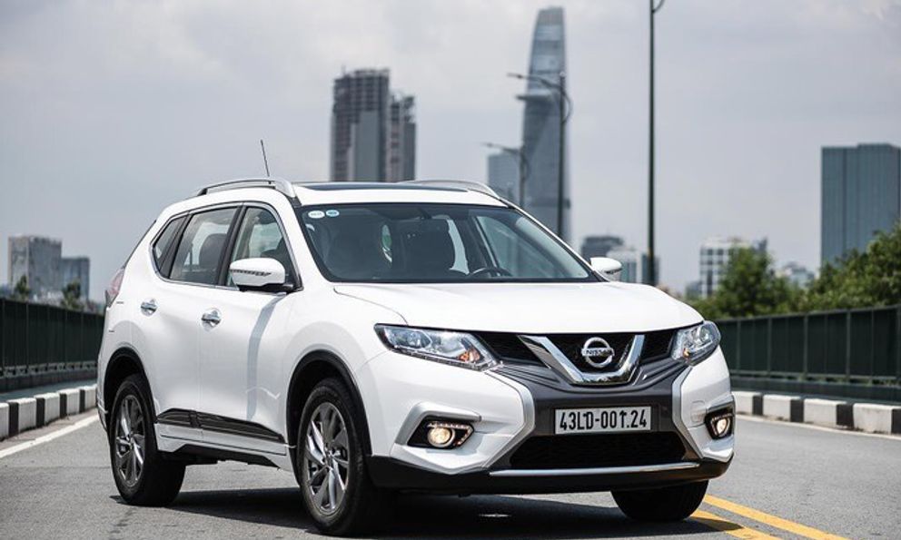 Giá lăn bánh 1 tỷ đồng, chọn Nissan X-Trail 2019 hay Hyundai Tucson 2019?