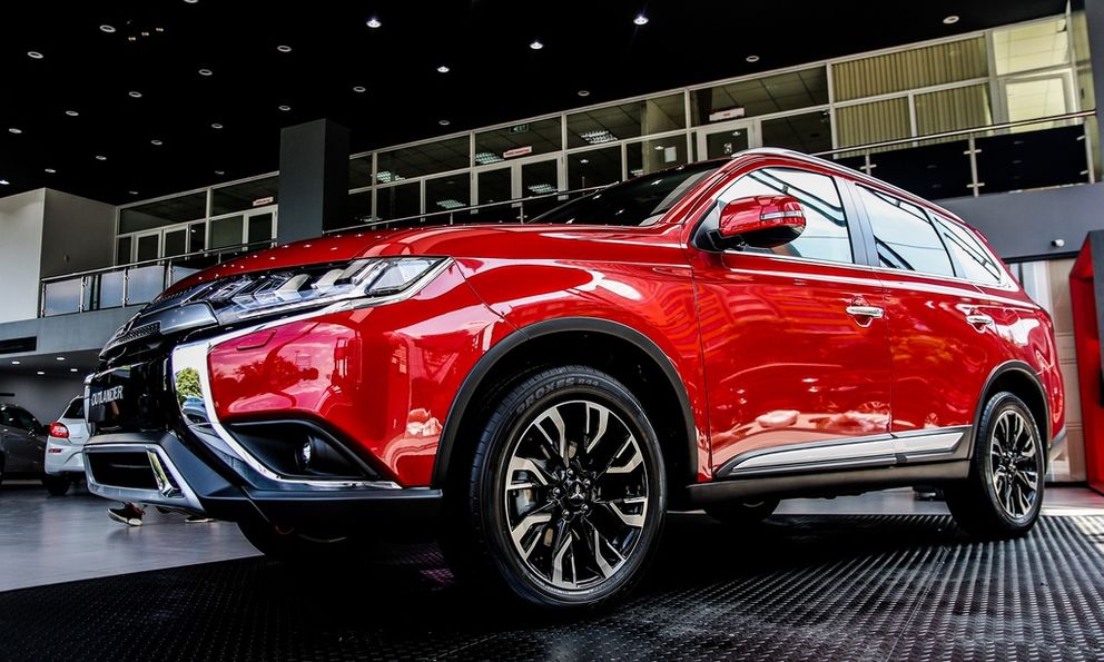 Cận cảnh Mitsubishi Outlander 2020 vừa ra mắt tại Việt Nam với nhiều tính năng nổi bật