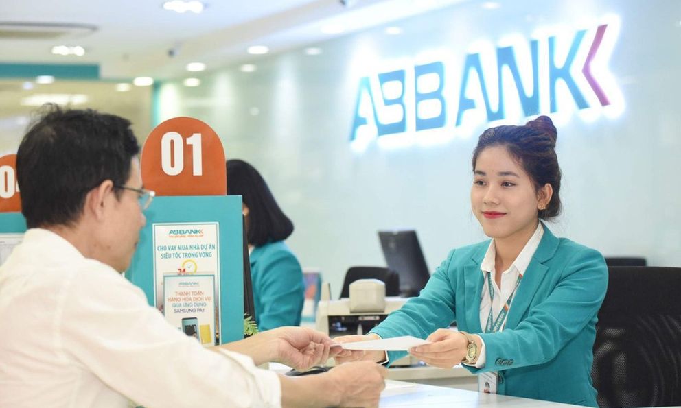 ABBank 4 lần mua lại trái phiếu trước hạn chỉ trong 2 tuần