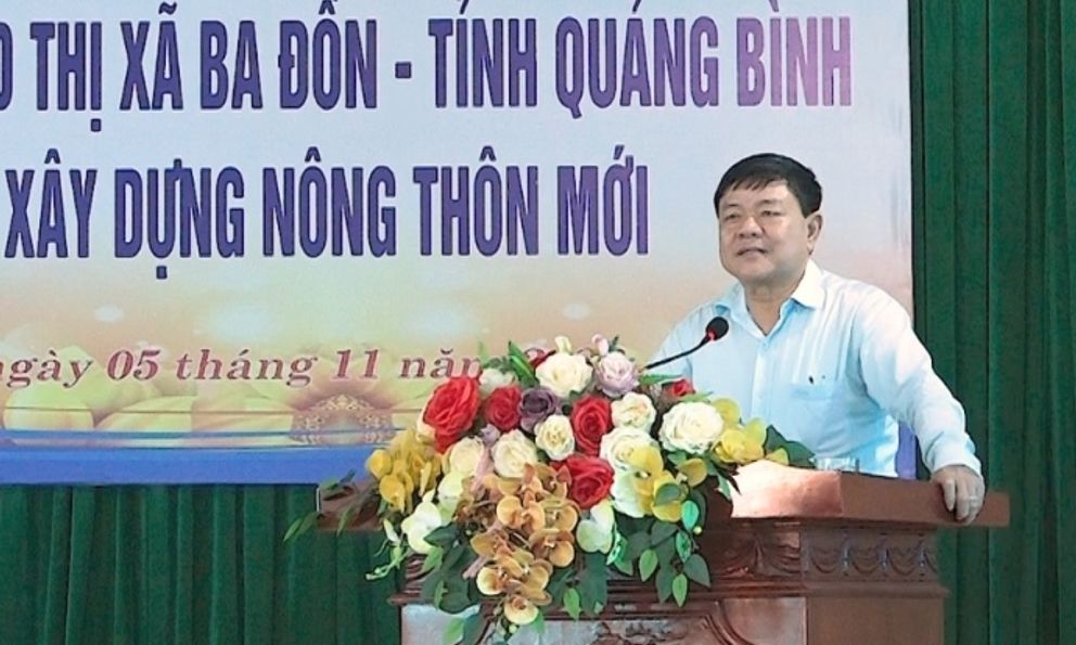  Một Chủ tịch thị xã ở Quảng Bình xin nghỉ hưu trước tuổi