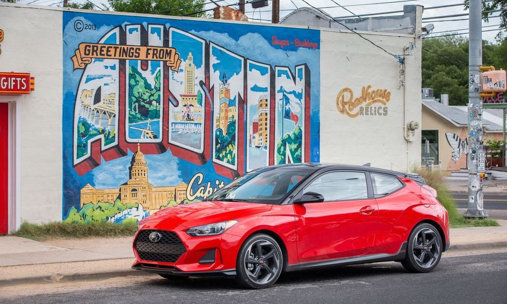 Hyundai Veloster 2019 có gì hay?