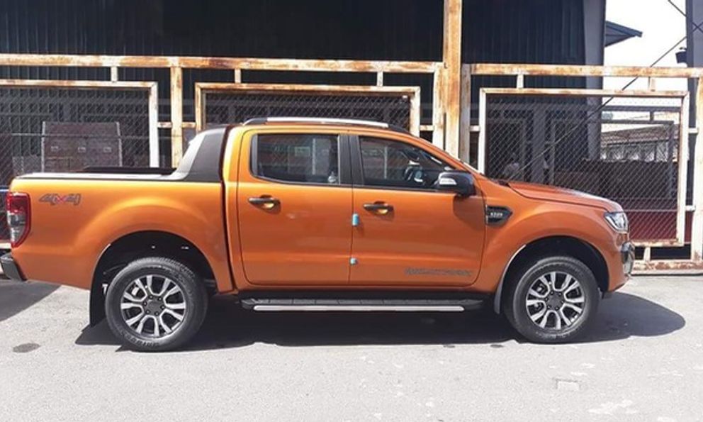 Ford Ranger Wildtrak bị cắt giảm trang bị xuất hiện tại đại lý 