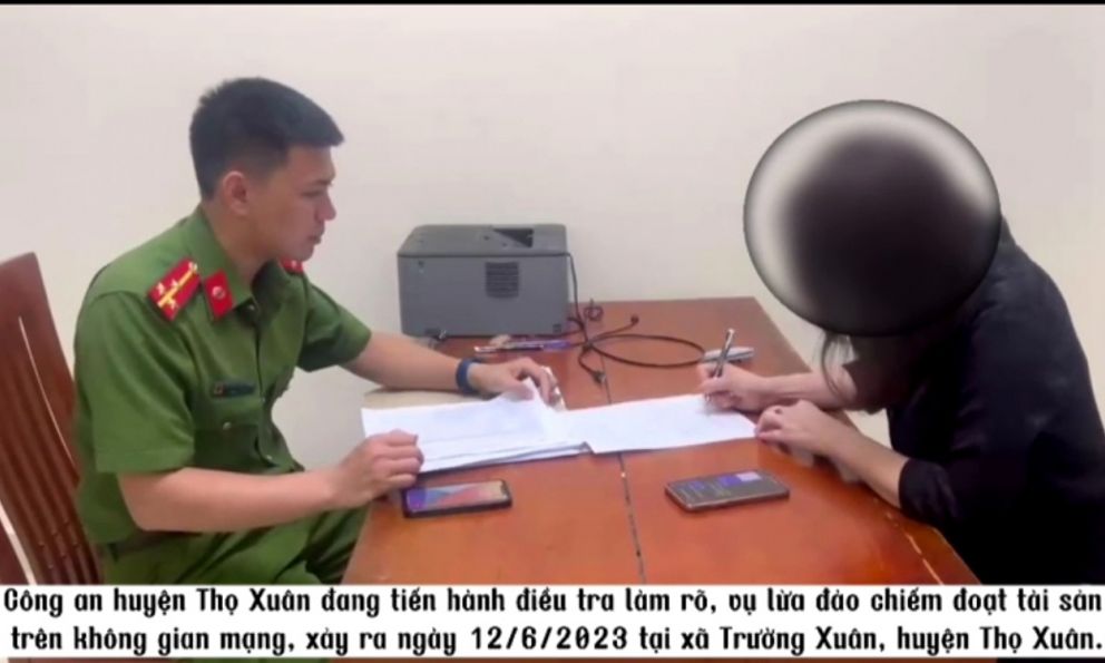 Tìm việc làm online, người phụ nữ mất gần 500 triệu đồng