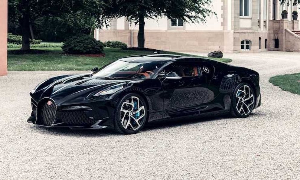 Siêu phẩm hypercar đắt nhì thế giới Bugatti La Voiture Noire khẳng định vị thế