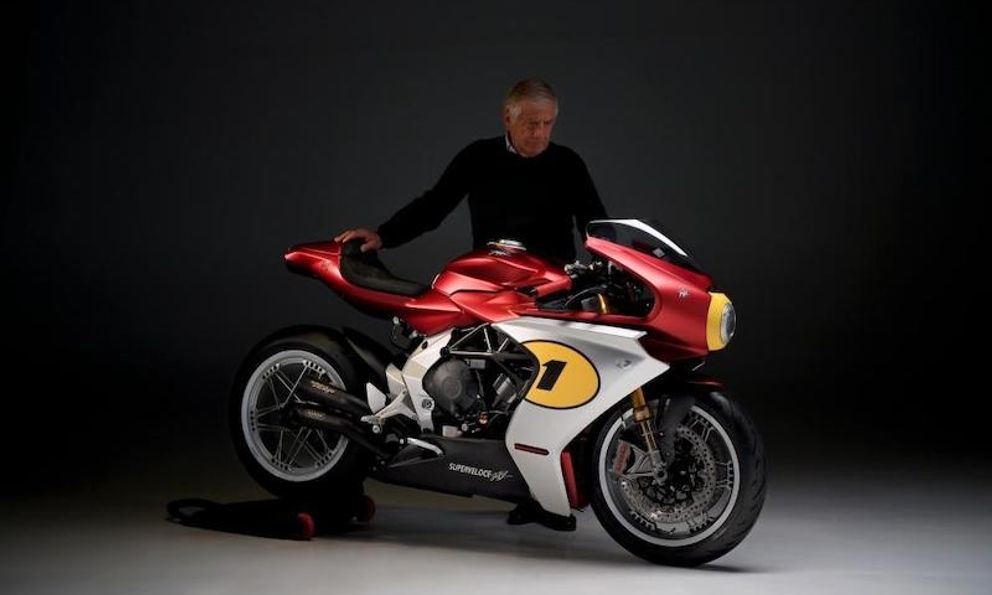 MV Agusta tung ra phiên bản Superveloce Ago để tôn vinh tay đua huyền thoại Giacomo Agostini