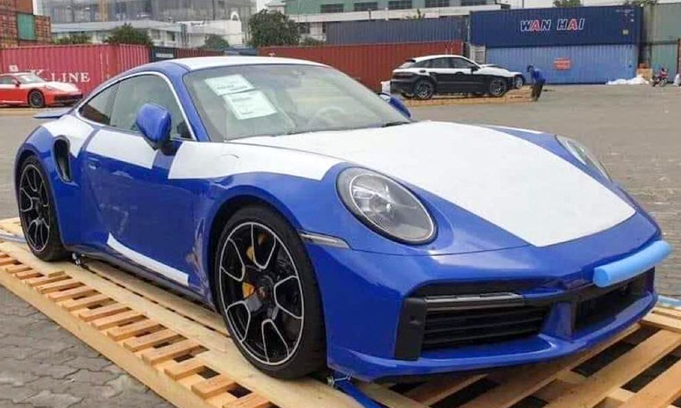 Việt Nam đón nhận thêm chiếc Porsche 911 Turbo S 2021 thứ 2 với giá khoảng 15 tỷ đồng