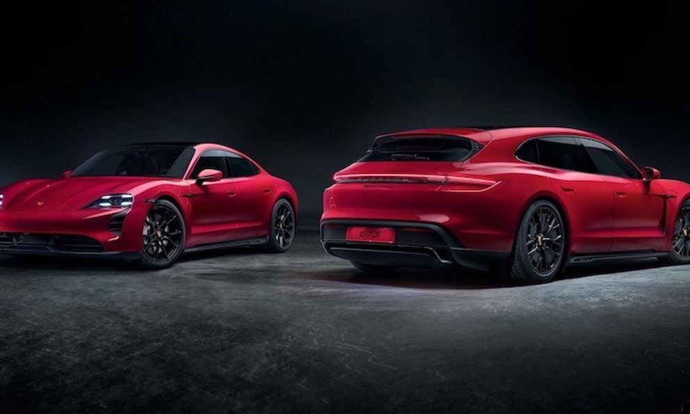 Porsche ra mắt bộ đôi Taycan GTS sedan và GTS Sport Turismo 2022