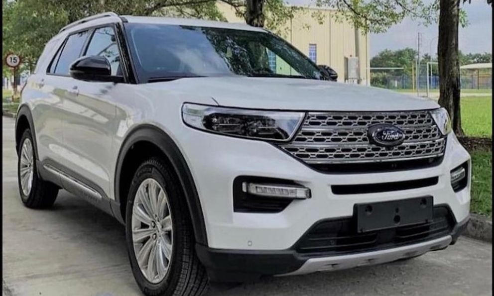 Ford Explorer thế hệ mới sắp ra mắt tại Việt Nam