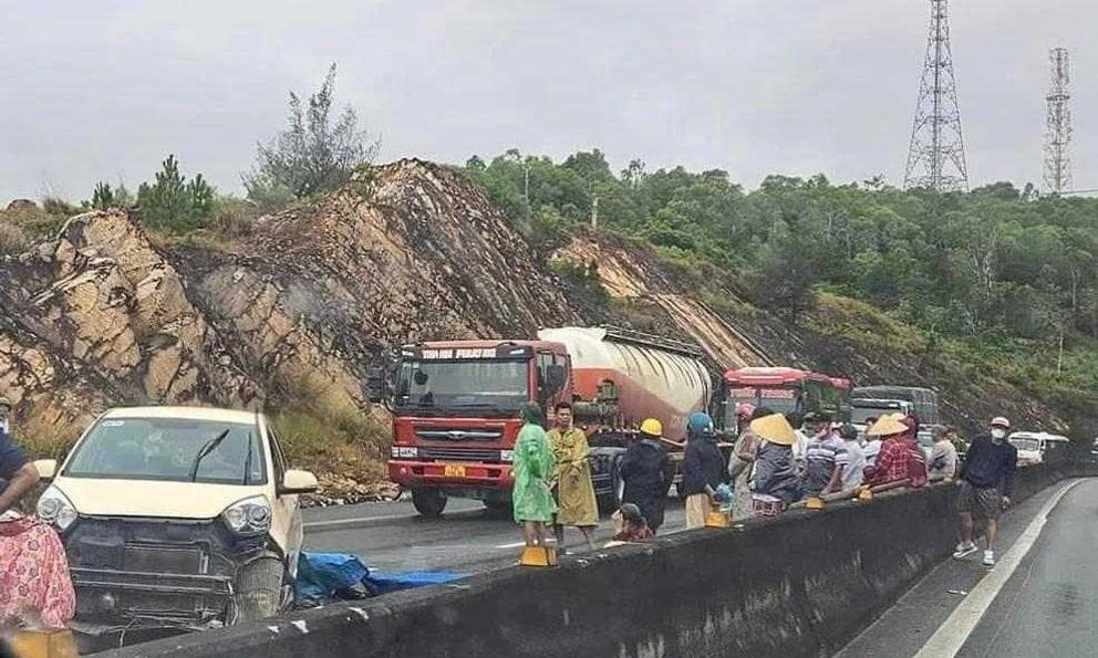 Quảng Bình: Tai nạn giao thông trên đèo Lý Hòa, 1 người tử vong