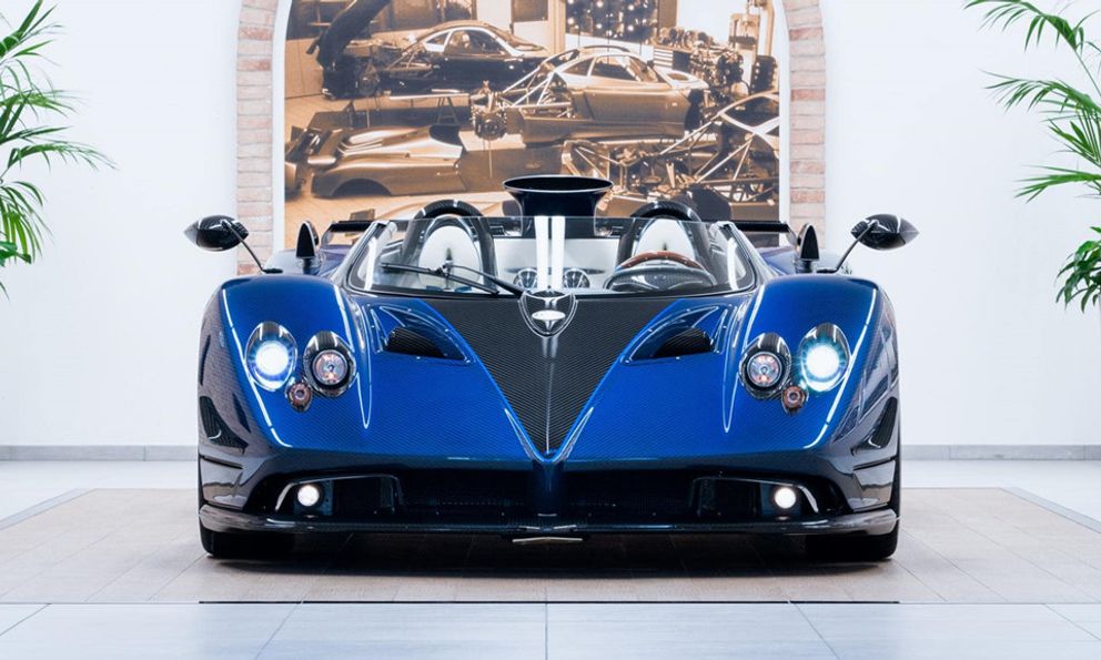 Pagani Zonda HP Barchetta - Siêu xe đắt đỏ nhất thế giới