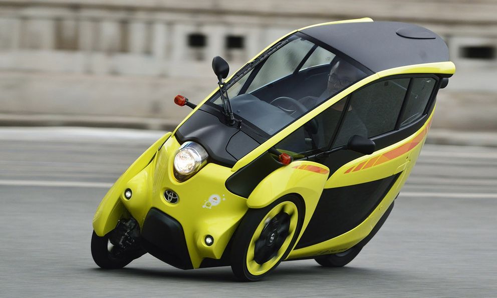 Toyota i-ROAD: 