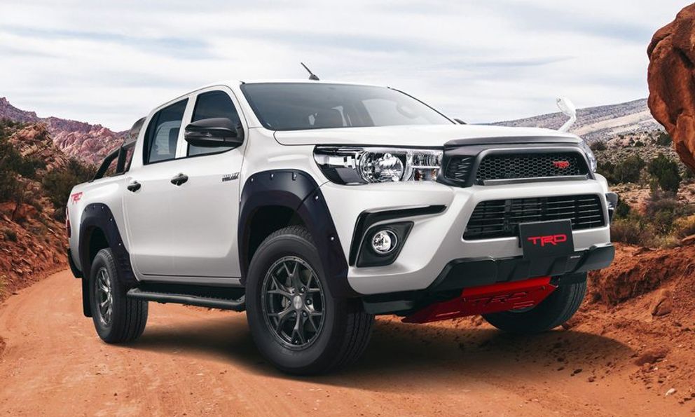 Bán tải Toyota Hilux bản 