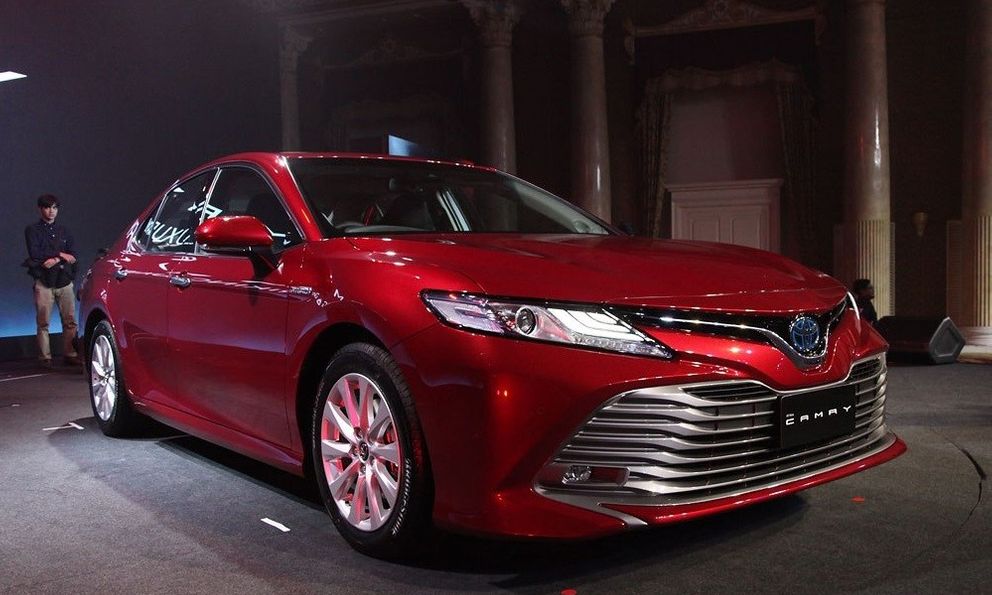 Xem trước Toyota Camry 2019 sắp xuất hiện tại Việt Nam